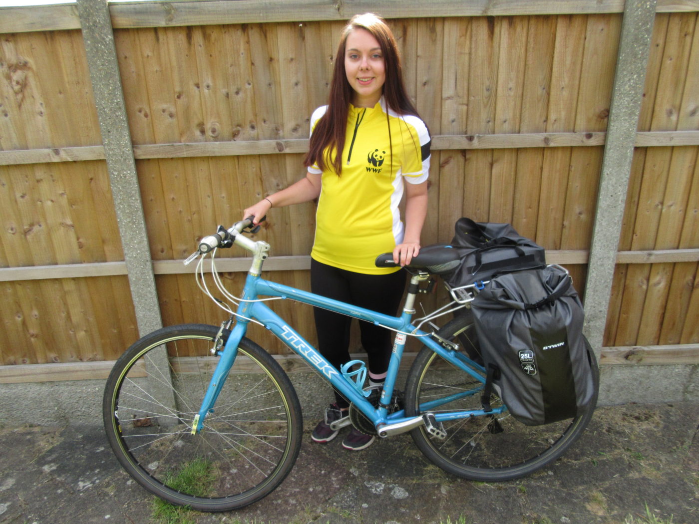 Lauren Pears cycles to Istanbul for World Wildlife Fund