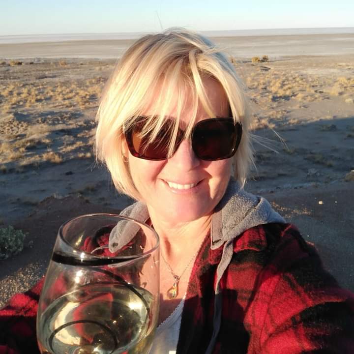 Kathleen Swinbourne drives solo across the Australian outback